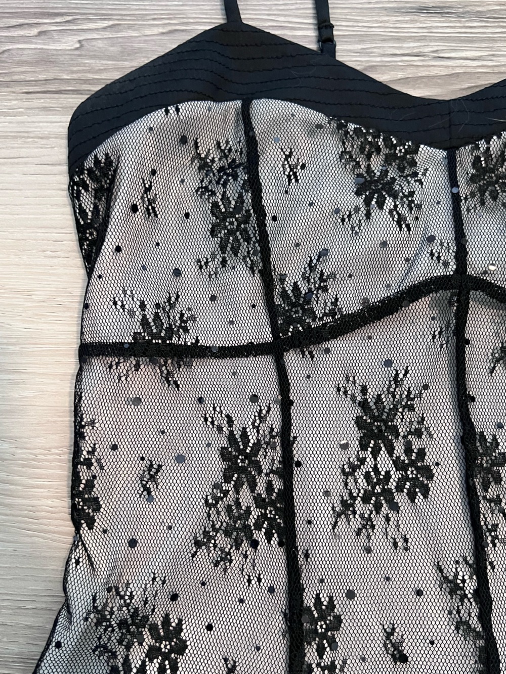 Express Black Floral Lace Spaghetti Strap Cami - Picture 3 of 8